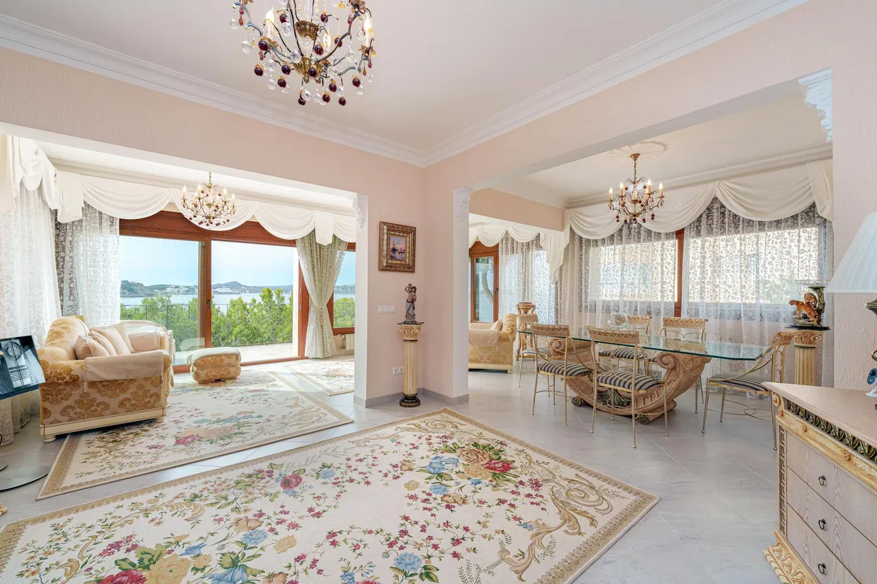 living - 394m² house / villa for sale in Calvià, Balearic Islands - gallery - 8