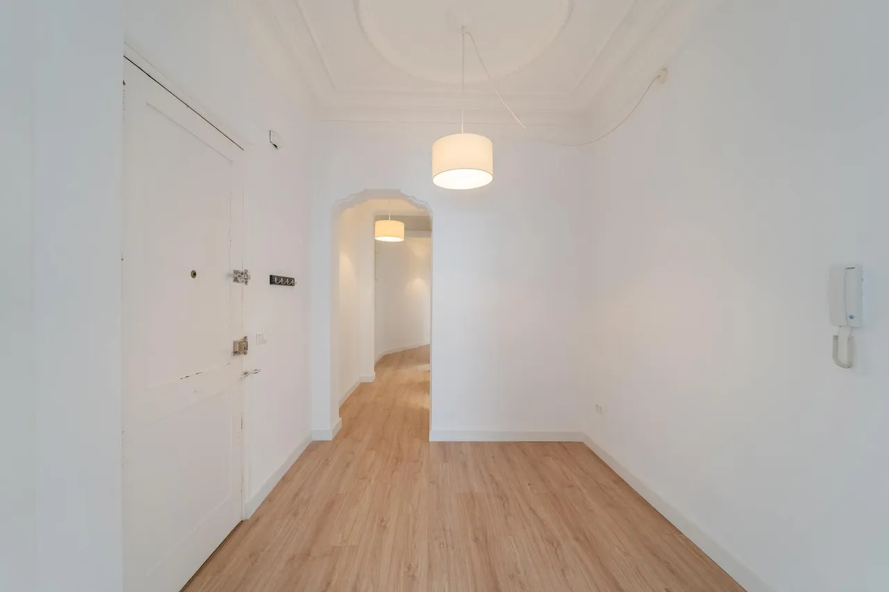 living - Piso de 139m² en alquiler en Gran Vía, Valencia - gallery - 10