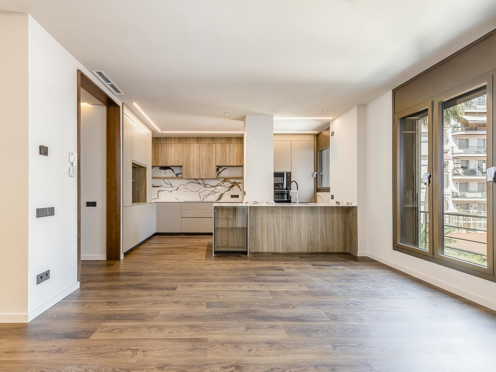 living - 148m² apartment with 8m² terrace for sale in Sant Gervasi - Galvany - gallery thumbnail - 1