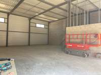 logistics - Activités / Bureaux À Louer - gallery thumbnail - 7