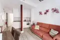 living - Piso de 55m² en alquiler en Cortes / Huertas, Madrid - gallery thumbnail - 5