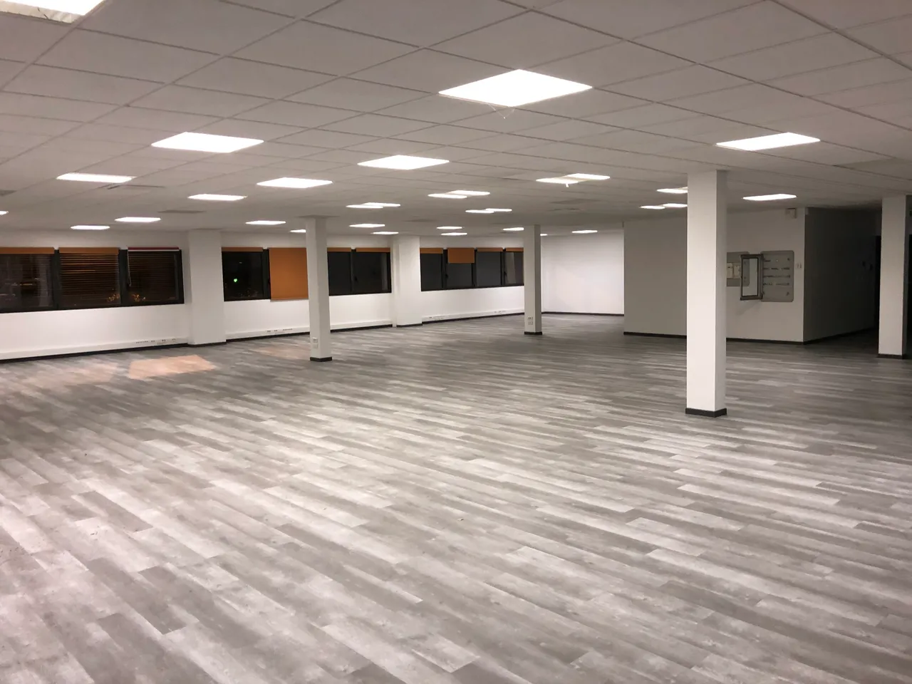 office - Offices For Rent - gallery - 3