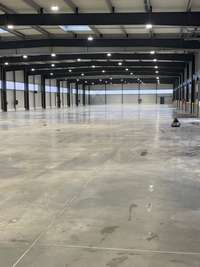 logistics - Courier Warehouse For Rent - gallery thumbnail - 3
