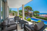 living - Villa de 786 m² en venta en Cabrils, Maresme - gallery thumbnail - 4