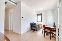living - Piso de 90m² en venta en Hospitalet de Llobregat, Barcelona - gallery thumbnail - 6