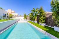 living - 561m² house / villa for sale in La Plana, Barcelona - gallery thumbnail - 3