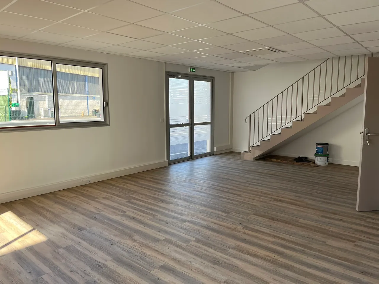 logistics - Activity Facility For Rent - gallery - 5
