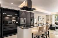 living - Piso de 186m² con 48m² terraza en venta en Este Marbella - gallery thumbnail - 7