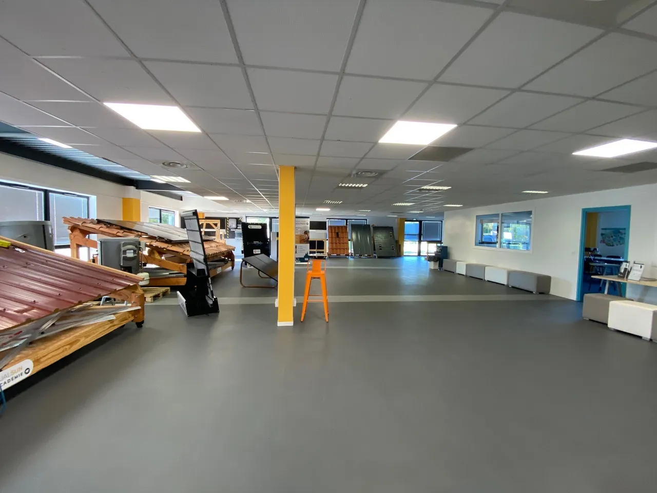 office - Offices For Sale - gallery - 2