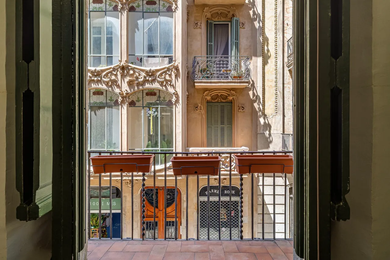 living - 389m² apartment with 212m² terrace for sale in El Raval - gallery - 4