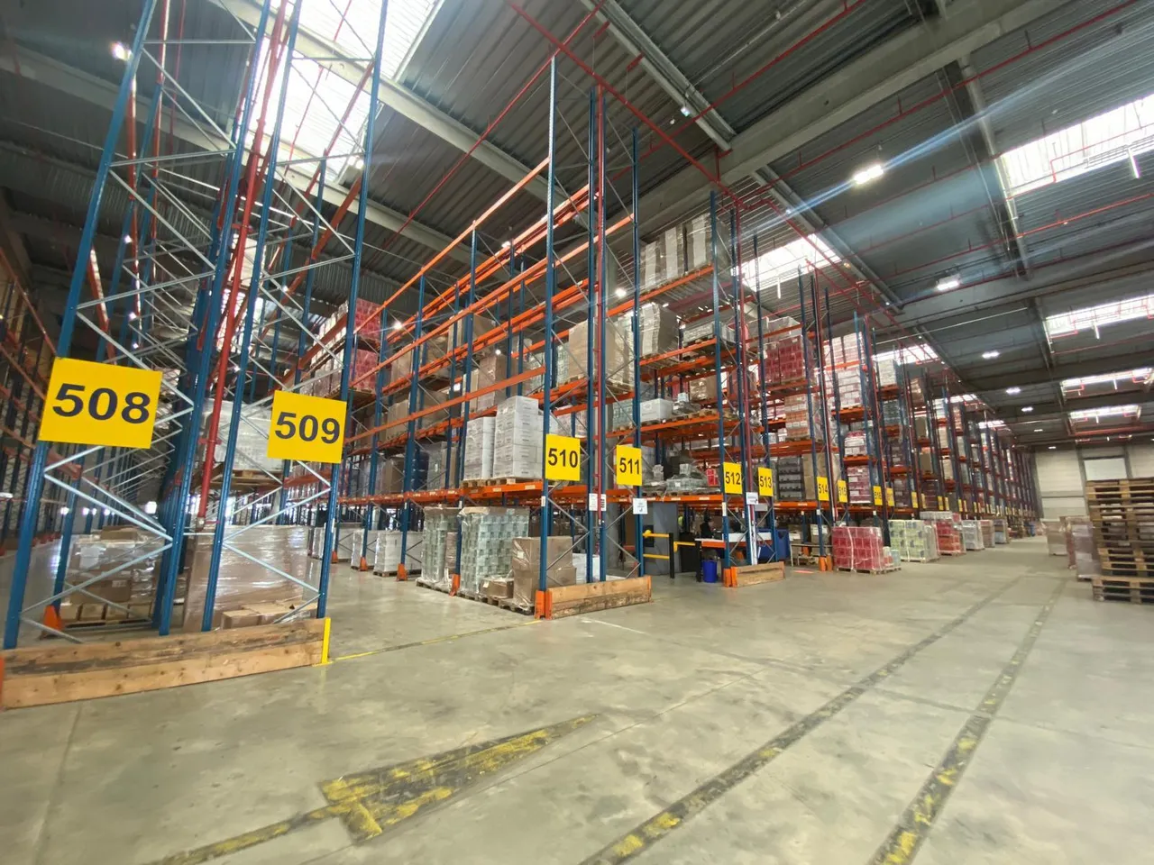 logistics - Logistics Warehouse For Rent - gallery - 10