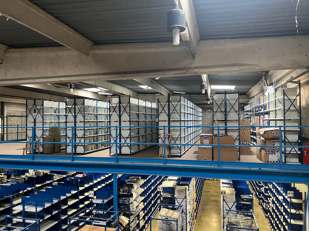 logistics - Activités / Bureaux À Louer - gallery - 6