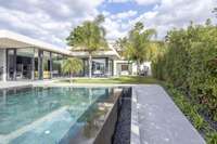 living - 321m² house / villa with 49m² terrace for sale in La Eliana - gallery thumbnail - 2