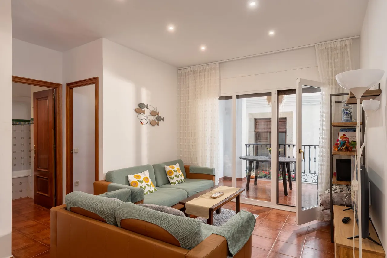 living - 78m² apartment for sale in Tossa de Mar, Costa Brava - gallery - 2