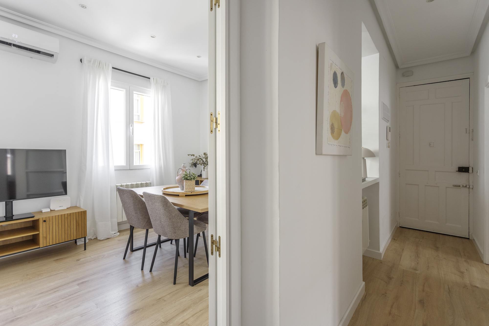 living - 85m² apartment for rent in Lista, Madrid - gallery thumbnail - 10