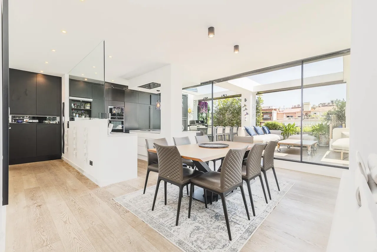 living - Ático de 240m² con 108m² terraza en venta en Les Corts - gallery - 5
