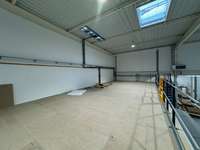 logistics - Activités / Bureaux À Louer - gallery thumbnail - 4