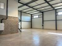 logistics - Light Industrial Premises / Offices For Rent - gallery thumbnail - 9
