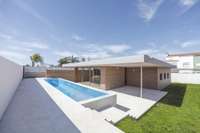 living - 216m² house / villa with 81m² terrace for sale in La Eliana - gallery thumbnail - 2