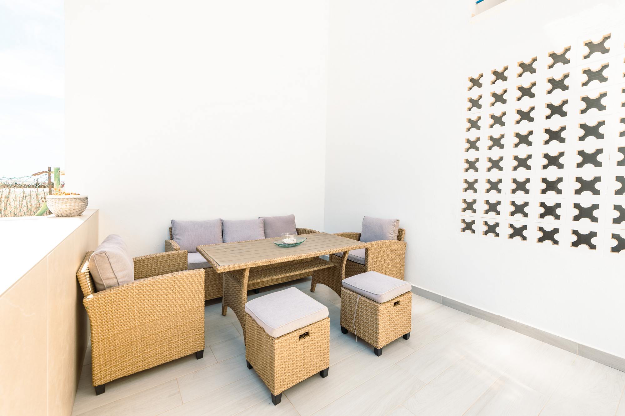 living - Piso de 86m² con 42m² de jardín en venta en Ibiza ciudad - gallery thumbnail - 2