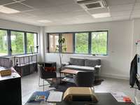 logistics - Light Industrial Premises / Offices For Rent - gallery thumbnail - 10