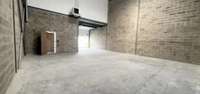 logistics - Activités / Bureaux À Louer - gallery thumbnail - 1