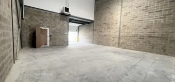 logistics - Light Industrial Premises / Offices For Rent - featured