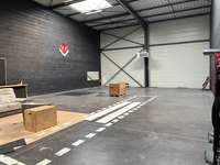 logistics - Activités / Bureaux À Louer - gallery thumbnail - 7