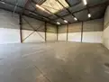logistics - Local d’activités À Louer - gallery thumbnail - 2