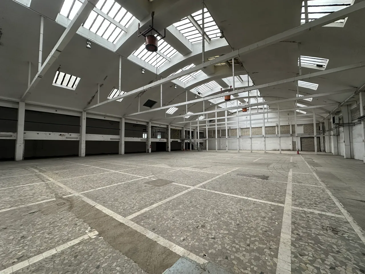 logistics - Activity Facility For Rent - gallery - 2