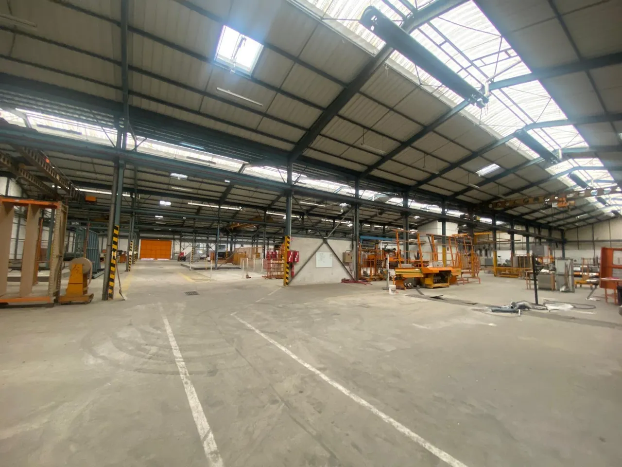 logistics - Light Industrial Premises / Offices For Sale - gallery - 6