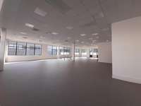 office - Bureaux À Louer - gallery thumbnail - 3