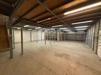 logistics - Local d’activités À Louer - gallery thumbnail - 3
