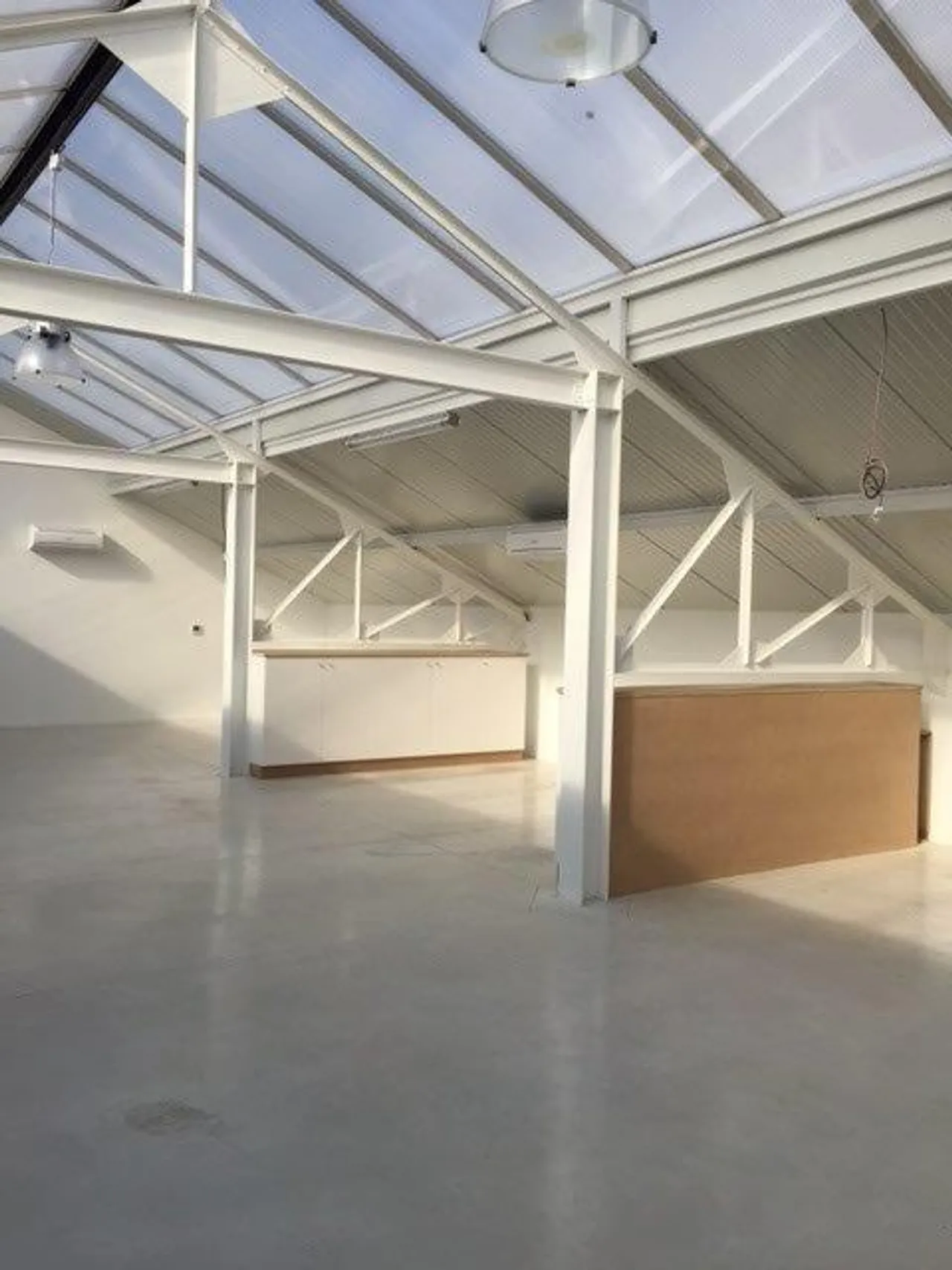 logistics - Light Industrial Premises / Offices For Sale - gallery - 6