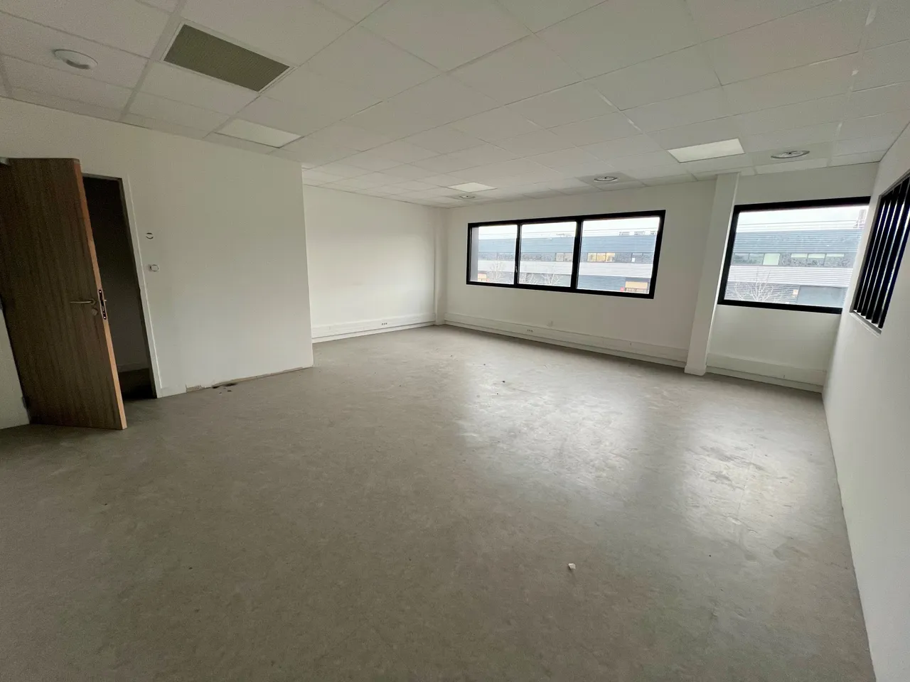 logistics - Activités / Bureaux À Louer - gallery - 7
