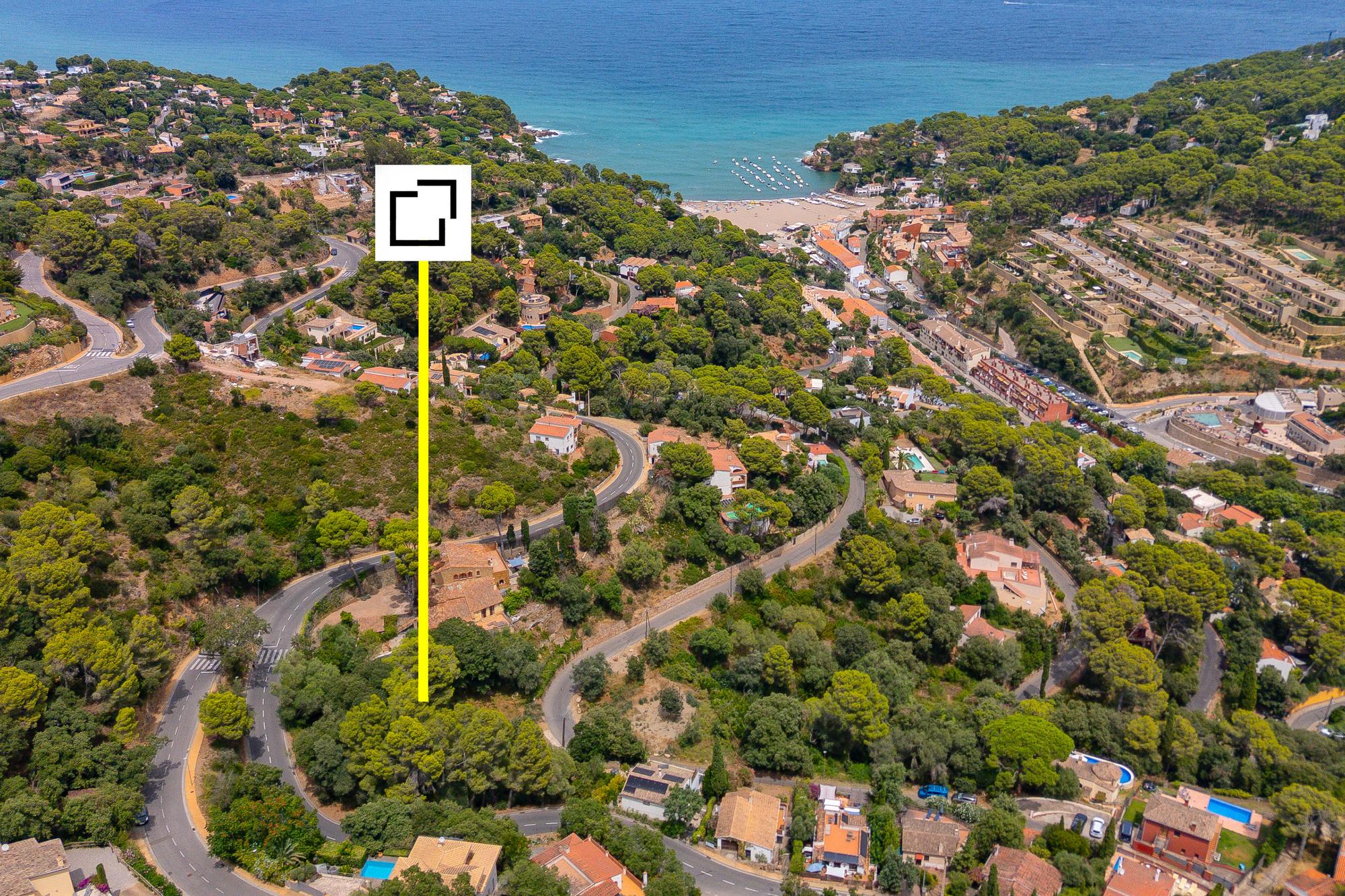 living - 1,045m² plot for sale in Sa Riera, Costa Brava - gallery - 2