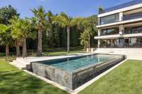 living - Pearson Gardens - gallery thumbnail - 2