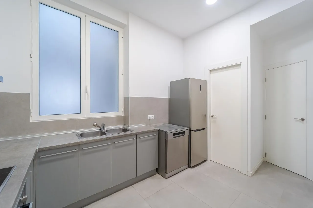 living - Piso de 139m² en alquiler en Gran Vía, Valencia - gallery - 7