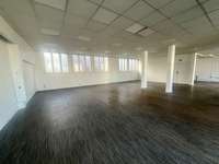 office - Bureaux À Louer - gallery thumbnail - 4