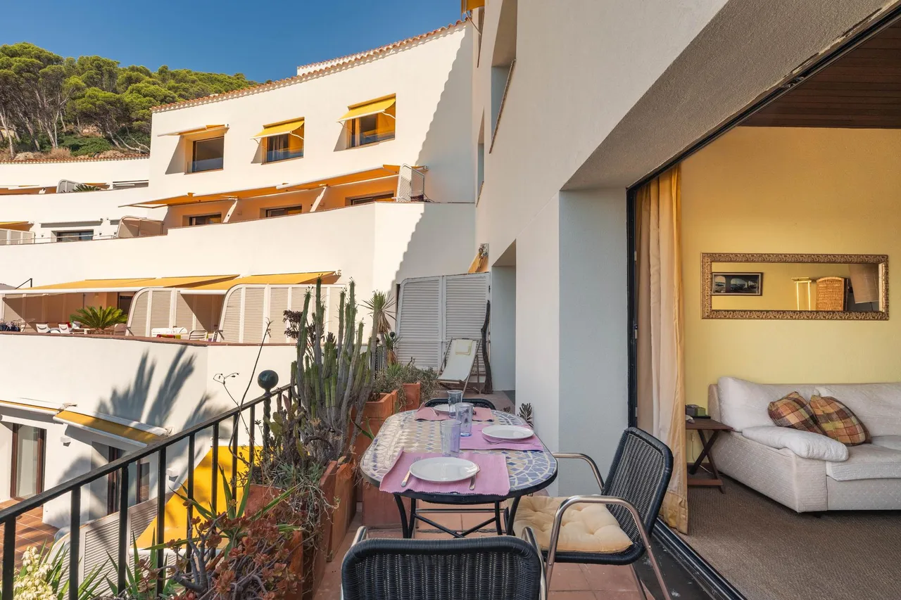 living - 96m² apartment for sale in Sa Tuna, Costa Brava - gallery - 8