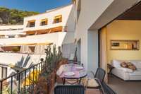 living - Piso de 96m² en venta en Sa Tuna, Costa Brava - gallery thumbnail - 8