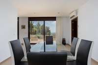 living - Casa / villa de 483m² en venta en Bahía de Rosas - gallery thumbnail - 10