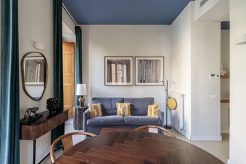 living - Piso de 85m² en alquiler en Malasaña, Madrid - featured