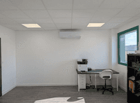 logistics - Activités / Bureaux À Louer - gallery thumbnail - 7