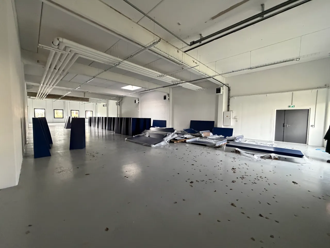 logistics - Activités / Bureaux À Louer - gallery - 2