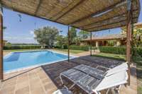living - Propiedad ecuestre de 244m² en venta en Bétera, Valencia - gallery thumbnail - 7