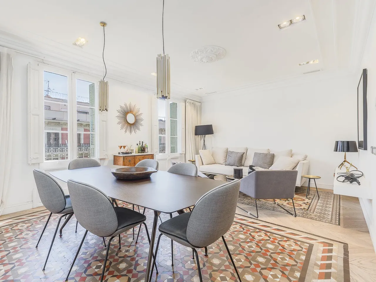 living - 133m² apartment for sale in Eixample Left, Barcelona - gallery - 2