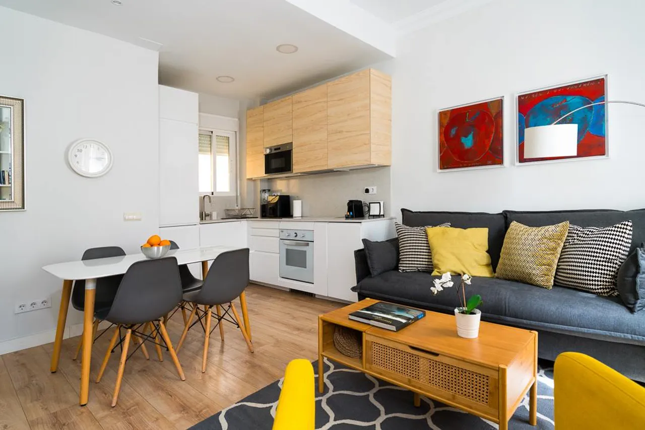 living - 80m² apartment for rent in Retiro, Madrid - gallery - 8