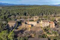 living - Casa rural de 380m² en venta en Alt Empordà, Girona - gallery thumbnail - 10