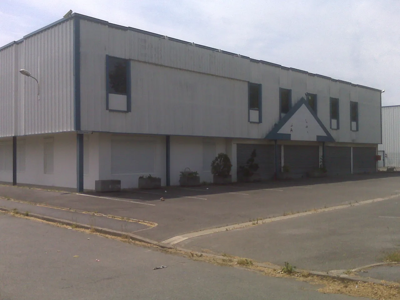 logistics - Light Industrial Premises / Offices For Rent - gallery - 7